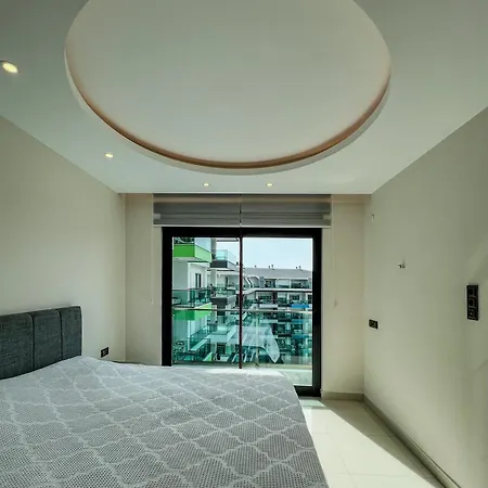 Apartment Pleasure In Fully Equipped